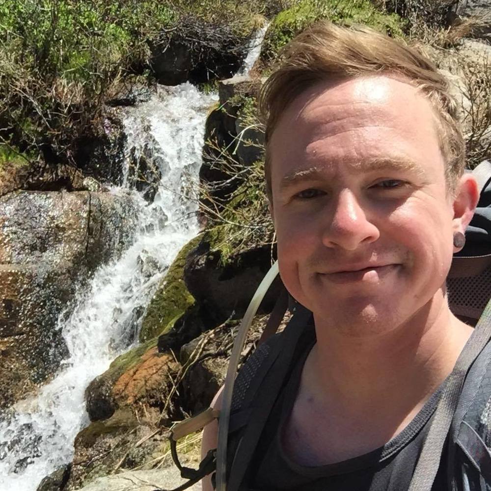 Meet your Posher, Alex